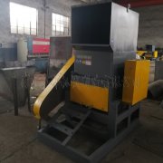 加重型塑料破碎机在实现塑料桶高效破碎回收中优势突出