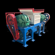 双轴撕碎机作用及特点简单介绍